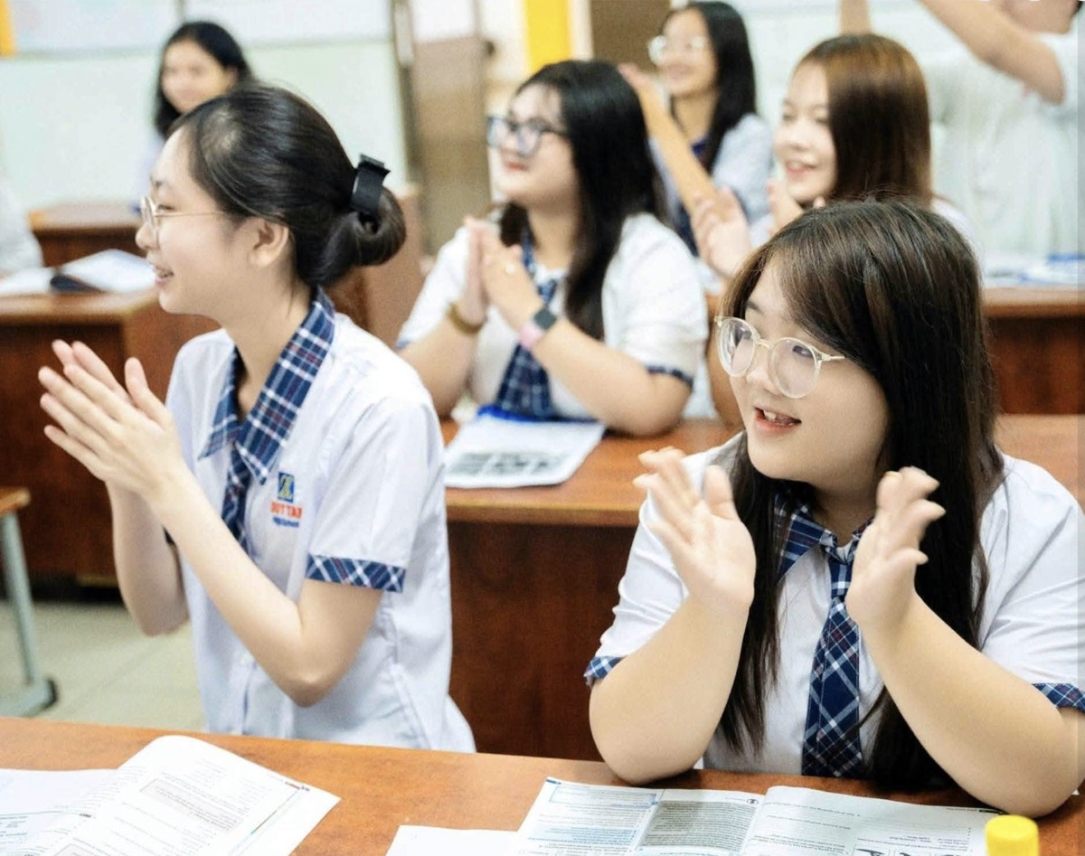 Học sinh Duy Tân trong giờ học
