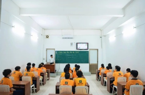 Một tiết học của học sinh Duy Tân