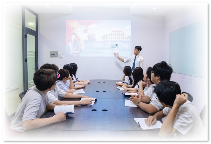 Đổi Mới và Lan Tỏa Giá Trị Tích Cực trong Giáo Dục tại Trường THCS, THPT Duy Tân