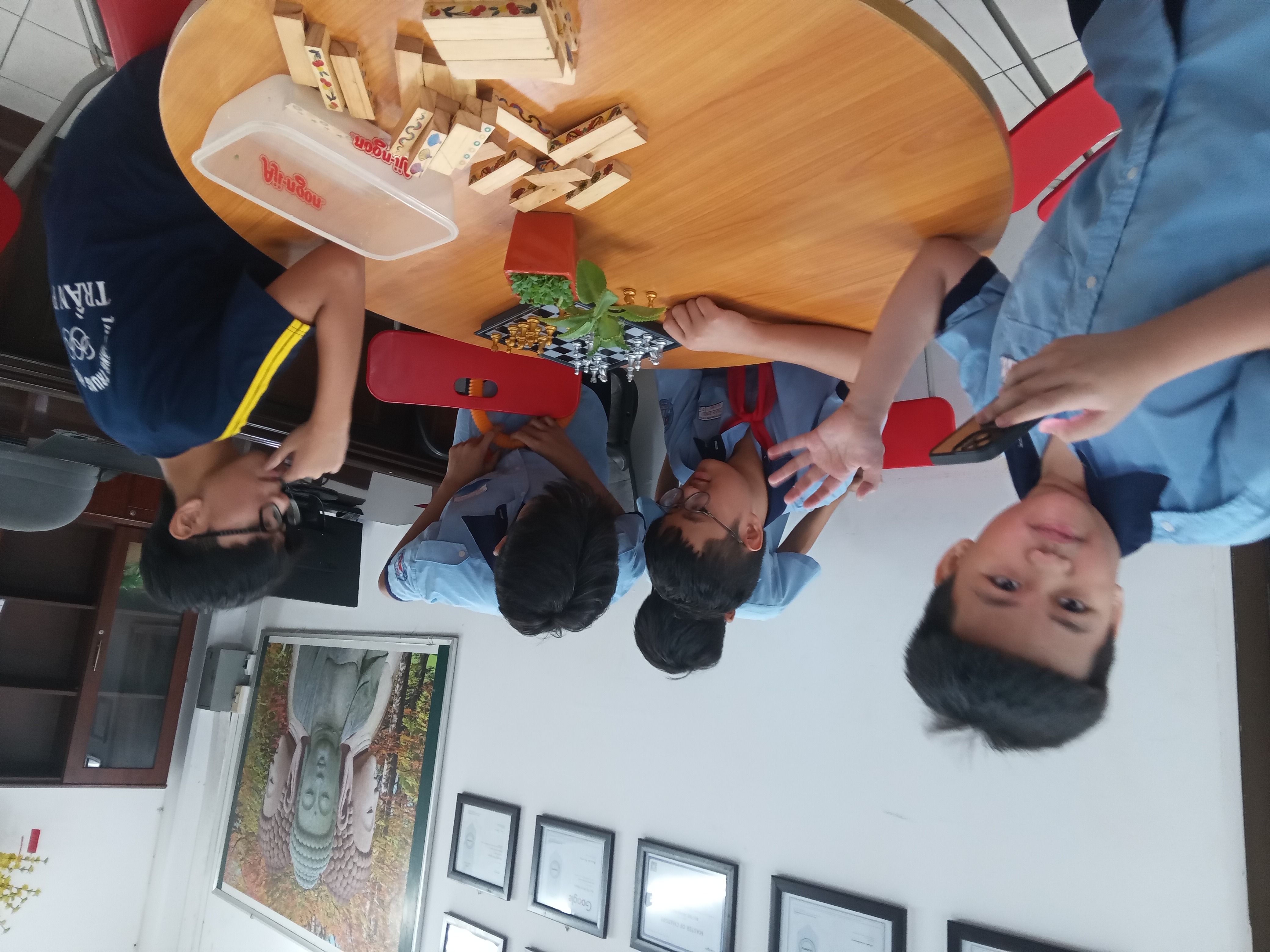 Trường THCS, THPT DUY TÂN: Ngôi nhà thứ hai và trạm dừng chân công nghệ đầy cảm xúc.